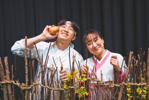 ◇문화프로덕션 도모의 ‘동백꽃’ 지난 공연 모습. 사진=도모 제공