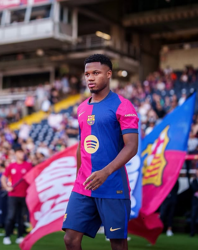 안수 파티. FC바르셀로나 인스타그램 캡처