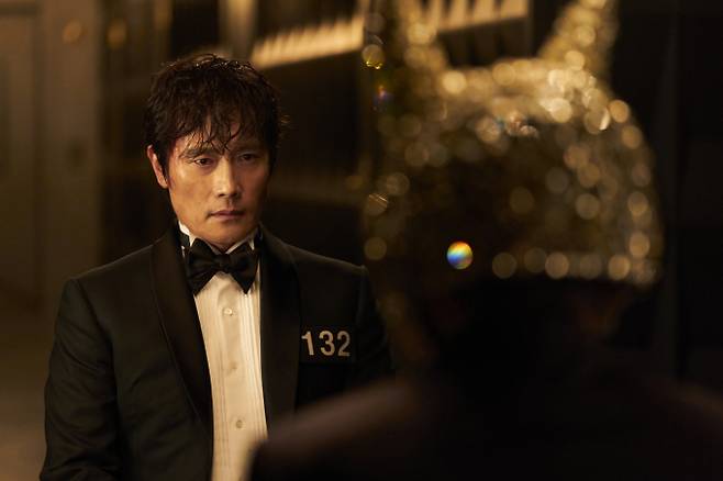 이병헌, ‘오징어 게임3’ 프론트맨 존재감↑ (사진: 넷플릭스)