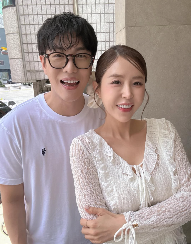 문원, 결국 신지 측에 협의 이혼서 공개... 이혼 사유 성격 차이 사진출처: 신지 인스타그램