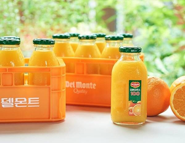 유리병 델몬트 오렌지주스. 롯데칠성 제공