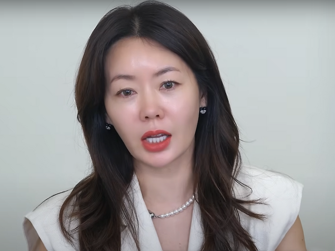 방송인 안선영. 유튜브 채널 '이게 바로 안선영' 캡처.