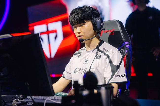 라이엇게임즈 플리커.