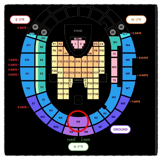 5, 6일 경기 고양종합운동장에서 열린 블랙핑크 월드투어 콘서트 좌석도. 1층에 위치한 N3(빨간색 원) 구역은 바로 앞에 대형 스크린이 설치돼 본 무대 공연 시야가 아예 제한됐다. 인터파크 홈페이지 캡처
