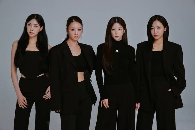 위드어스엔터테인먼트 제공