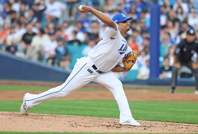 ▲ 가라비토는 빠른 공과 긴 익스텐션으로 자신의 장점을 극대화하며 첫 두 경기를 잘 치렀다 ⓒ삼성라이온즈