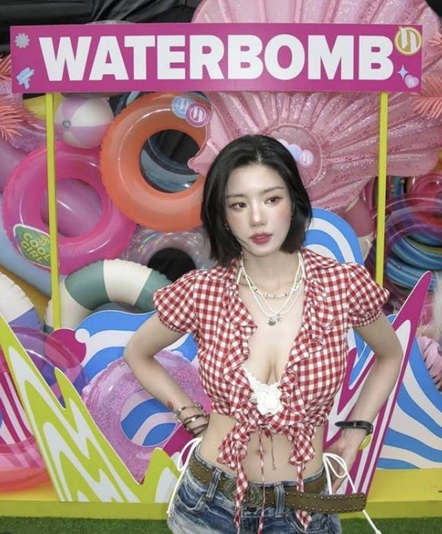 권은비. 사진l권은비 SNS 캡처