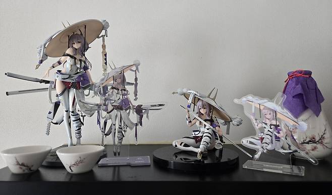 - 이제 원하는 건 홍련 넨도로이드 "흑련 말고요"