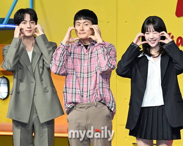 기안84가 '대환장 기안장' 시즌 2에 대한 의미심장한 발언을 해 눈길을 끌었다. / 마이데일리 DB