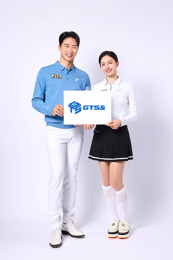 지티에스앤이 고윤성, 전지희 프로를 브랜드 공식 앰버서더 겸 광고 모델로 발탁했다. 사진 | 지티에스앤