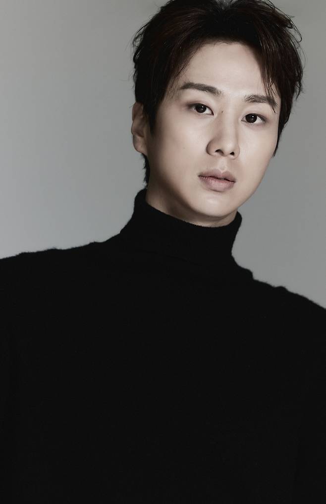 사람엔터테인먼트 제공