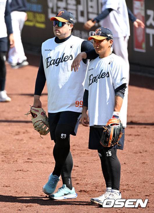 '코리안 몬스터'의 후배 사랑