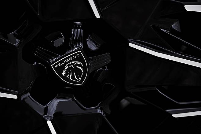 푸조 올 뉴 3008 스마트 하이브리드. 사진: 김학수 기자