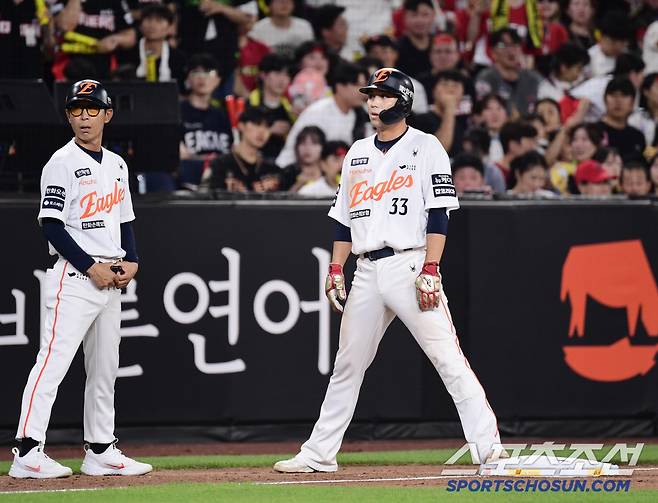 10일 대전 한화생명 볼파크에서 열린 한화와 KIA의 경기. 5회말 2사 1, 2루. 최인호 볼넷 때 3루에서 견제사 당한 한화 유로결. 대전=송정헌 기자songs@sportschosun.com/2025.07.10/