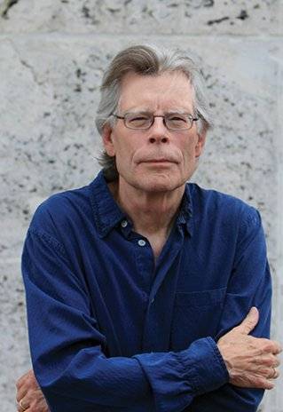 영화 ‘쇼생크 탈출’의 원작이 된 중편 ‘리타 헤이워드와 쇼생크 탈출’을 집필한 스티븐 킹. 스티븐 킹 홈페이지