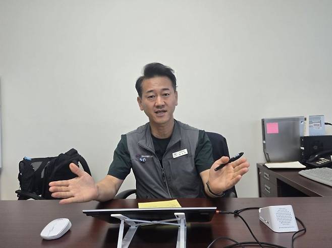 충남 태안군에 위치한 서부발전 본사 사무실에서 지난 7일 만난 윤경학 한국서부발전노동조합 수석부위원장. 주상돈 기자