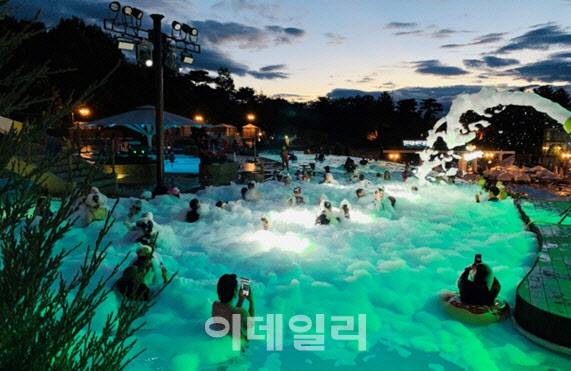 테르메덴 풀앤스파 야외 전경(사진=테르메덴)