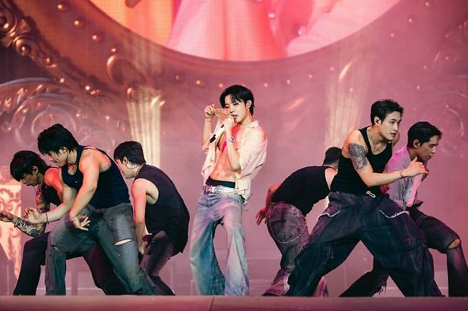 J-Hope headlines Lollapalooza Berlin, one of the world’s top music festivals, held at Berlin's Olympiastadion around 3 a.m. KST on July 14, 2025./BIGHIT MUSIC