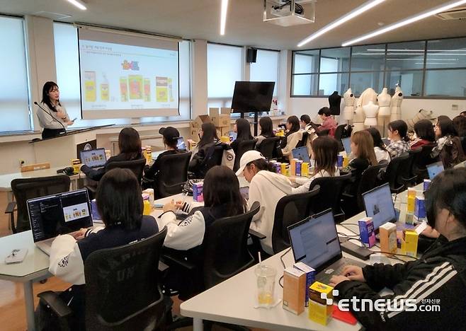 한양대 ERICA 커뮤니케이션디자인학과가 영진약품과 '어린이 건강기능식품 브랜드 개발'을 주제로 한 실무형 디자인 프로젝트를 실시했다.