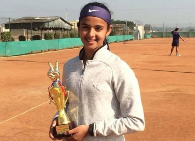 라디카 야다브. 엑스 캡처