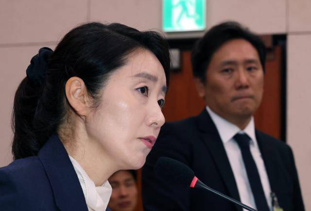 강선우 여성가족부 장관 후보자가 14일 서울 여의도 국회에서 열린 여성가족위원회의 인사청문회에서 의원 질의에 답하고 있다. 뉴시스