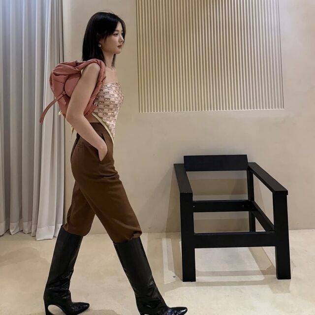 배우 김유정이 한층 성숙해진 근황을 전했다. / 김유정 인스타그램 캡처