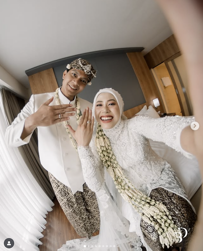 메가왓티 퍼티위 인스타그램 캡처