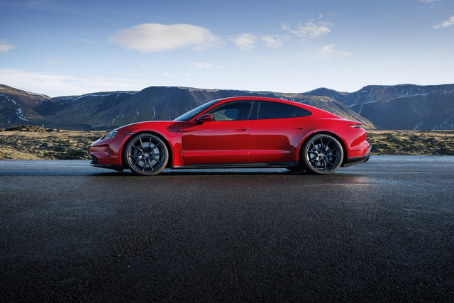 타이칸 GTS. 포르쉐코리아 제공