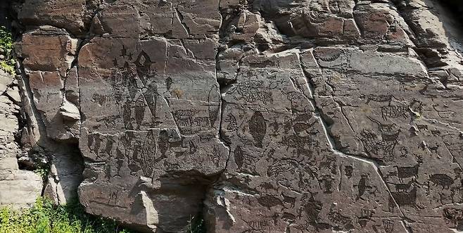 울주 대곡리 반구대 암각화의 모습.(국가유산청 제공. 재판매 및 DB금지) 2025.7.12. (ⓒ뉴스1, 무단 전재-재배포 금지)