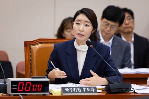 강선우 여성가족부 장관 후보자가 지난 14일 국회 인사청문회에 출석해 질의에 답하고 있다. 뉴스1