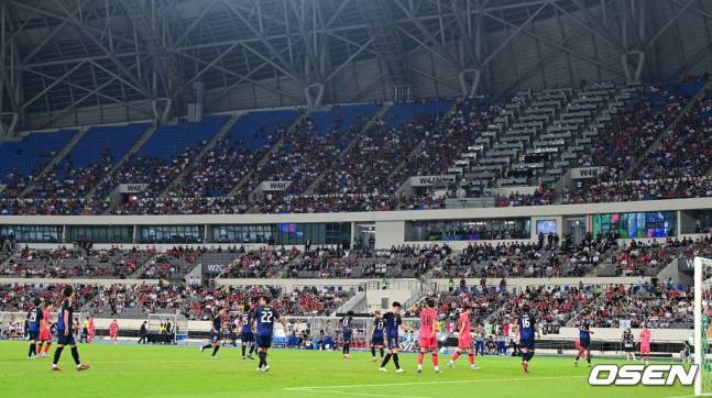 한국과 일본의 2025 동아시아축구연맹(EAFF) E-1 풋볼 챔피언십(동아시안컵) 최종전이 열린 15일 용인미르스타디움.