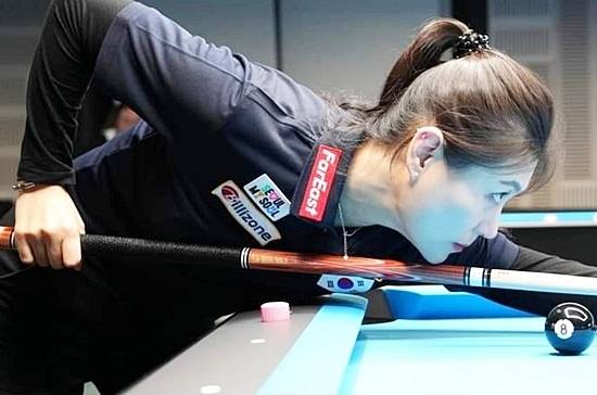 여자포켓볼 맏언니 임윤미가 전북 남원에서 열린 ‘2025 전국당구선수권’여자 10볼 결승에서 이하린을 꺾고 우승했다. (사진=프레데터빌리어드 DB)