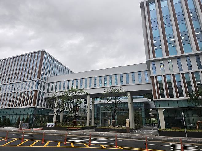 충북도의회 신청사 촬영 천경환 기자