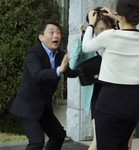 jOrdStlkf6MCMQe62KMYE.jpg 넷플 드라마 닭강정에서 나온 어느 커플의 정체...JPG