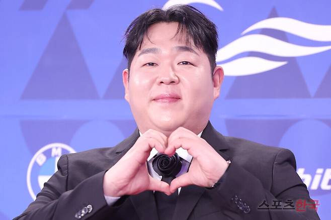 제4회 청룡시리즈어워즈(Blue Dragon Series Awards) 레드카펫 행사에 참석한 문상훈. 25.7.18 ⓒ이혜영 기자 lhy@hankooki.com