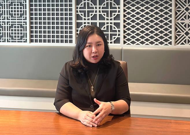 14일 서울 영등포구 JLL 코리아 본사에서 캐피탈 마켓 본부 민수희 상무가 조선비즈와 인터뷰하고 있다. /JLL 코리아 제공