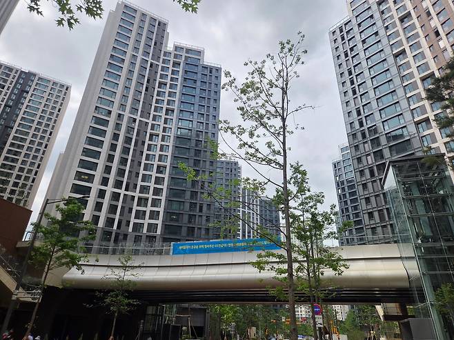 지난 2일 서울 서초구 잠원동 메이플자이 전경./방재혁 기자