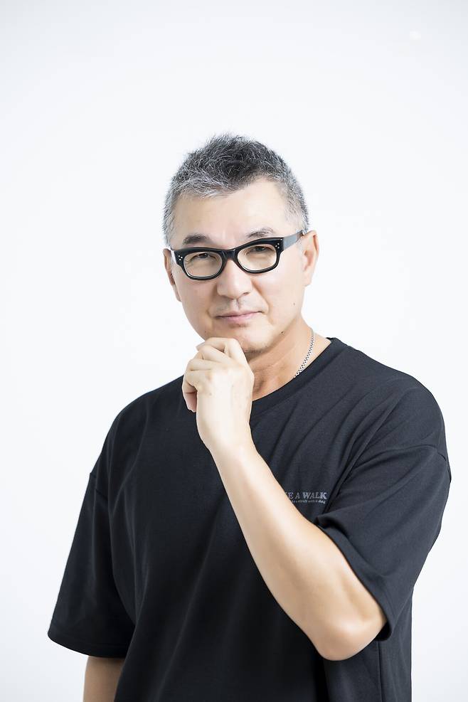 장세진 씨는 SBS 드라마 '야인시대'에서 문영철 역할로 분하며 전국적인 인기를 얻었다. 이후 여러 사업 실패로 모습을 감췄으나 모델로 다시 브라운관에 등장했다. 최영재 기자