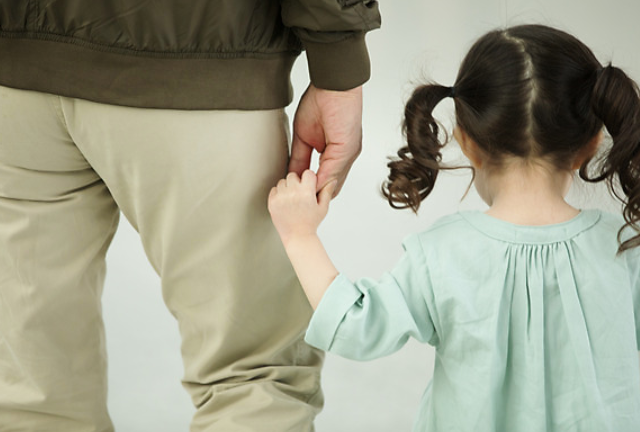 노인과 아이 관련 이미지. 아이클릭아트