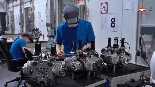 러시아 유력 군사전문채널이 입수해 20일(현지시간) 공개한 알라부가 경제특구 내 게란-2 생산 공장 내부. 2025.7.20 텔레그램