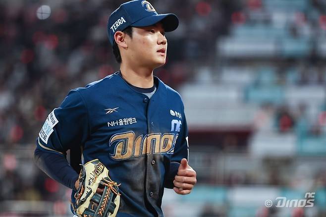 NC 김주원은 성장통을 겪고 있다. 그는 리드오프와 유격수를 맡으며 체력 문제와 수비 불안을 보이고 있다. 지금의 성장통을 극복한다면, NC에 큰 힘이 되는 유격수로 성장할 가능성이 높다. 사진제공|NC 다이노스