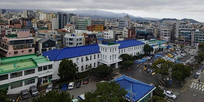 제주시청사 전경.