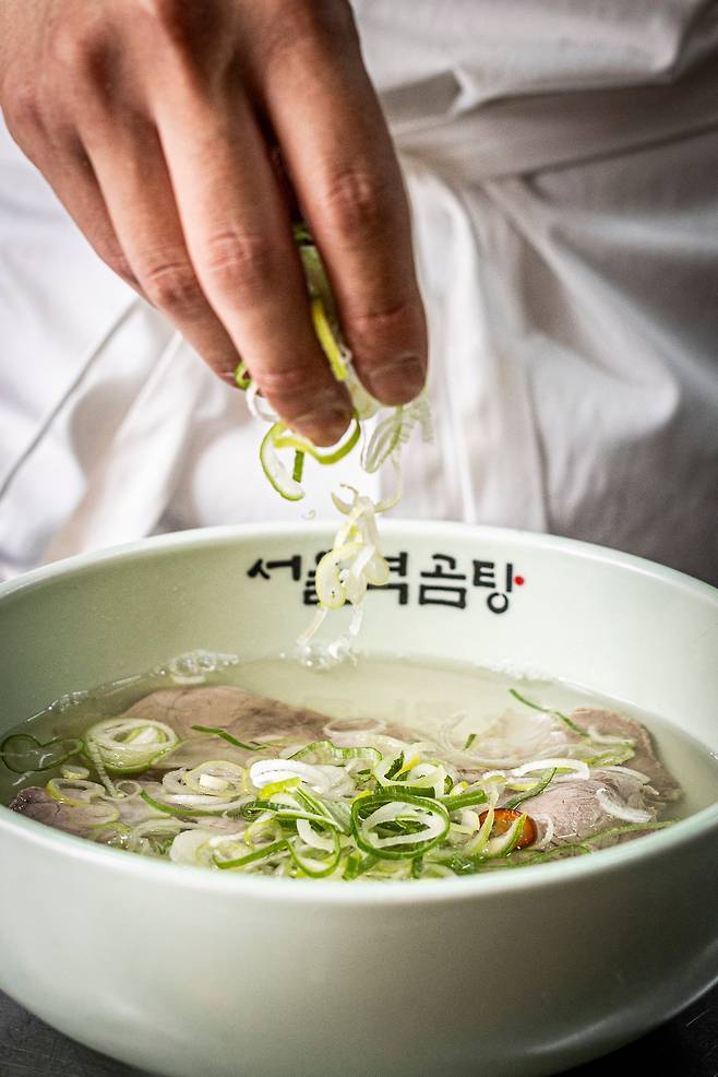 서울 중구 '서울역곰탕'의 돼지곰탕./이신영 영상미디어 기자