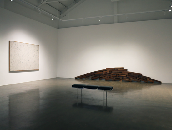 △최명영〈평면조건 8891〉(1988), 박현기〈무제〉(1988) / 자료제공 ⓒ갤러리끼