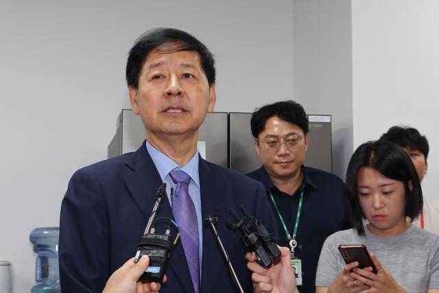 구윤철 경제부총리 겸 기획재정부 장관이 21일 정부세종청사 기재부 기자실에서 발언하고 있다. 세종=연합뉴스