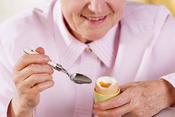 달걀을 꾸준히 섭취하는 것이 노년기 치매 예방에 도움이 될 수 있다는 연구 결과가 나왔다./사진=클립아트코리아