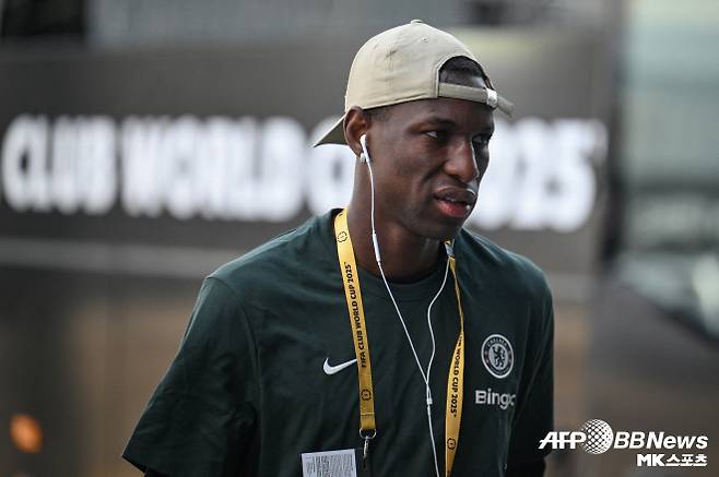 첼시는 올여름 이적 시장에서 리암 델랍, 주앙 페드로를 품었다. 첼시가 잭슨에 대한 확신이 부족하다는 걸 여름 이적시장에서 보인 것이다. 페드로는 국제축구연맹(FIFA) 클럽 월드컵 준결승전 플루미넨시(브라질)전에서 멀티골을 쏘아 올리는 등 맹활약을 펼쳤다. 잭슨은 클럽 월드컵에서 주전 경쟁에서 완전히 밀렸다. 사진=AFPBBNews=News1