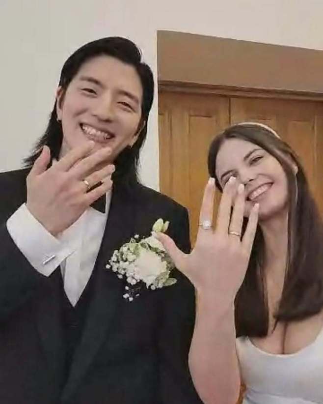 맹기용 소셜미디어