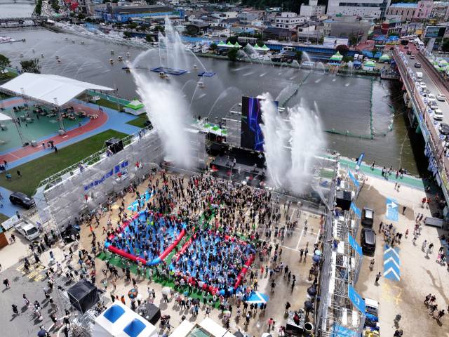 2024년 전남 장흥에서 열린 물축제. 연합뉴스