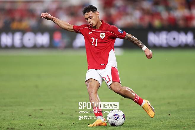 ▲ 인도네시아 대표팀으로 귀화한 네덜란드 태생 딘 제임스